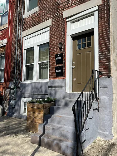 1415 N Lawrence St #2 Photo 1