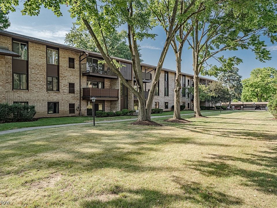 1st image of 16490 Heather Ln #T304