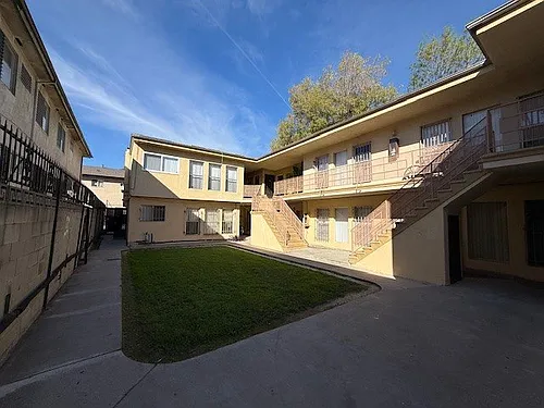 3877 Coco Ave Photo 1