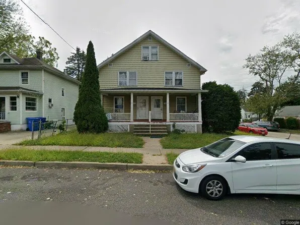 14 Laurel Pl #12, North Brunswick, NJ 08902