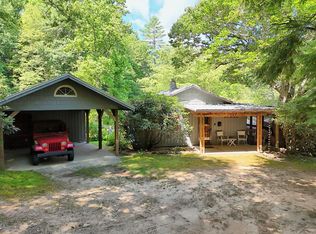 1344 Tate City Rd, Clayton, GA 30525