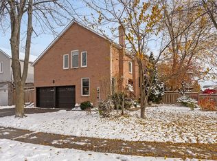 1544 Greenbriar Dr, Oakville, ON L6M 1Y5
