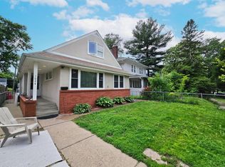 1024 3rd St E, Saint Paul, MN 55106