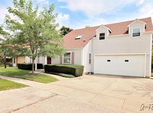1608 Park St, McHenry, IL 60050