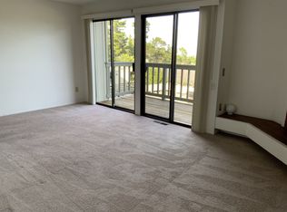 70 Forest Ridge Rd #70F27, Monterey, CA 93940