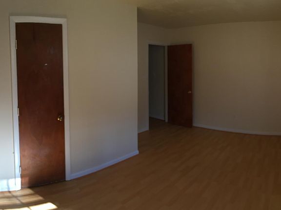 5th image of 1300 New York Ave APT 7