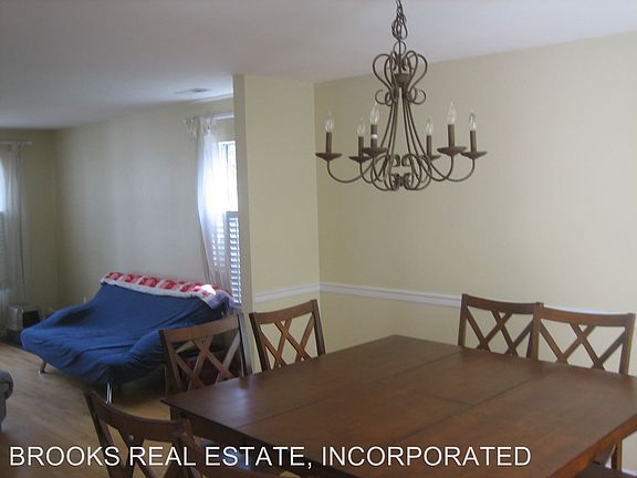 2nd image of 4204 Rosewood Ct
