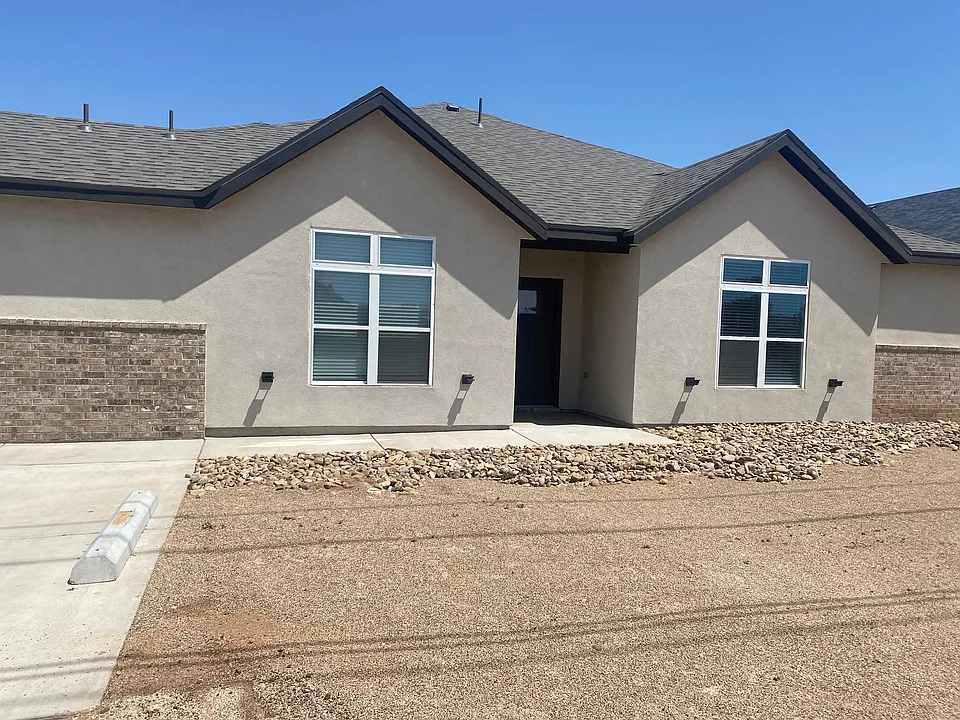 exterior_08042023