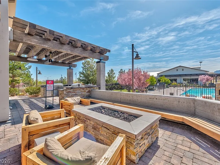 10640 Sariah Skye Ave — Photo 25