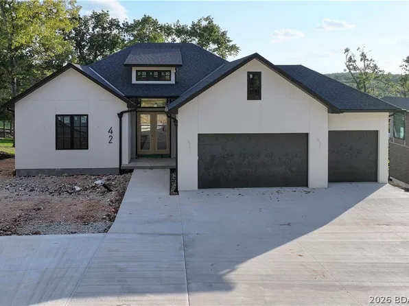 42 Bear Trce, Sunrise Beach, MO 65079