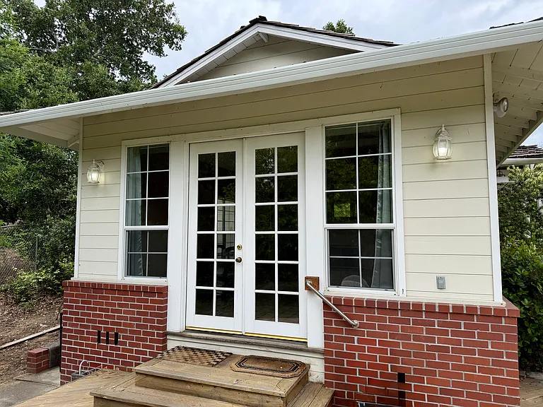 14971 Quito Rd #B — Photo 2