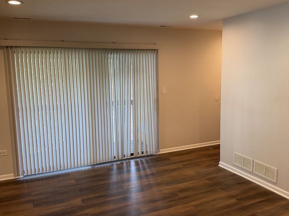 4th image of 1259 Cunningham Dr