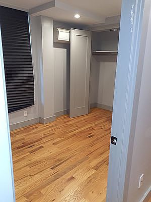 4th image of 238 Tompkins Ave APT 1A