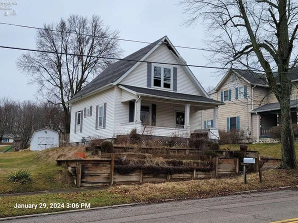 90 E Main St, Jeromesville, OH 44840