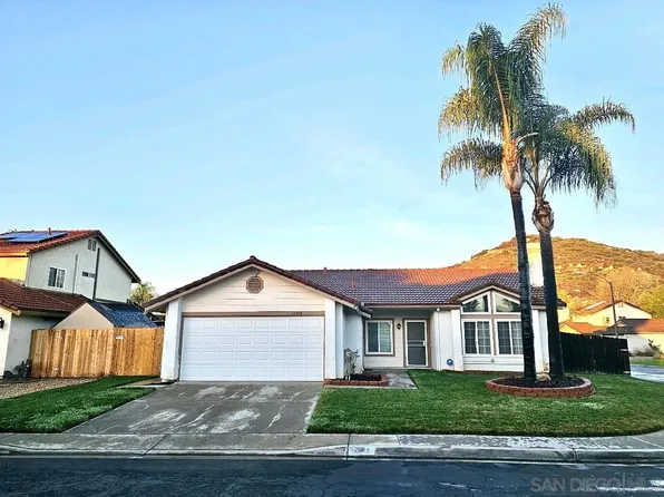 10354 Paseo Palmas Dr, Lakeside, CA 92040