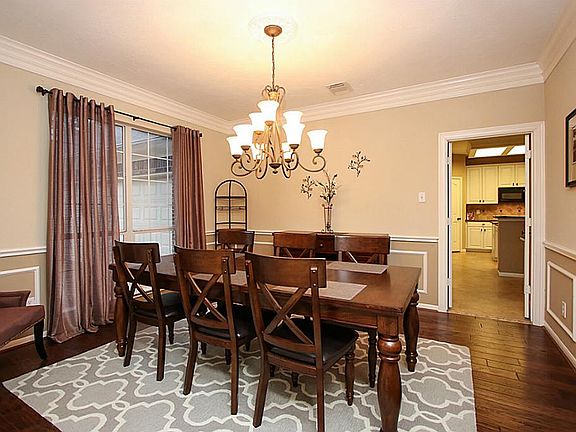 4th image of 20414 Lakeland Falls Dr
