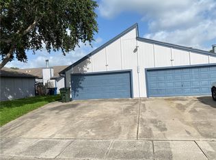 7201 Kress Cir APT F4, Corpus Christi, TX 78413