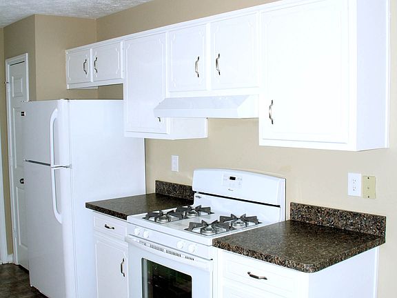 3rd image of 11889 Harbour Town Pkwy