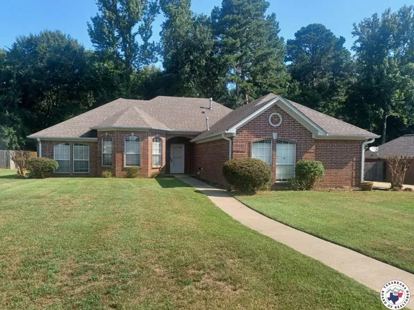 502 Mitchell Ryan, Wake Village, TX 75501