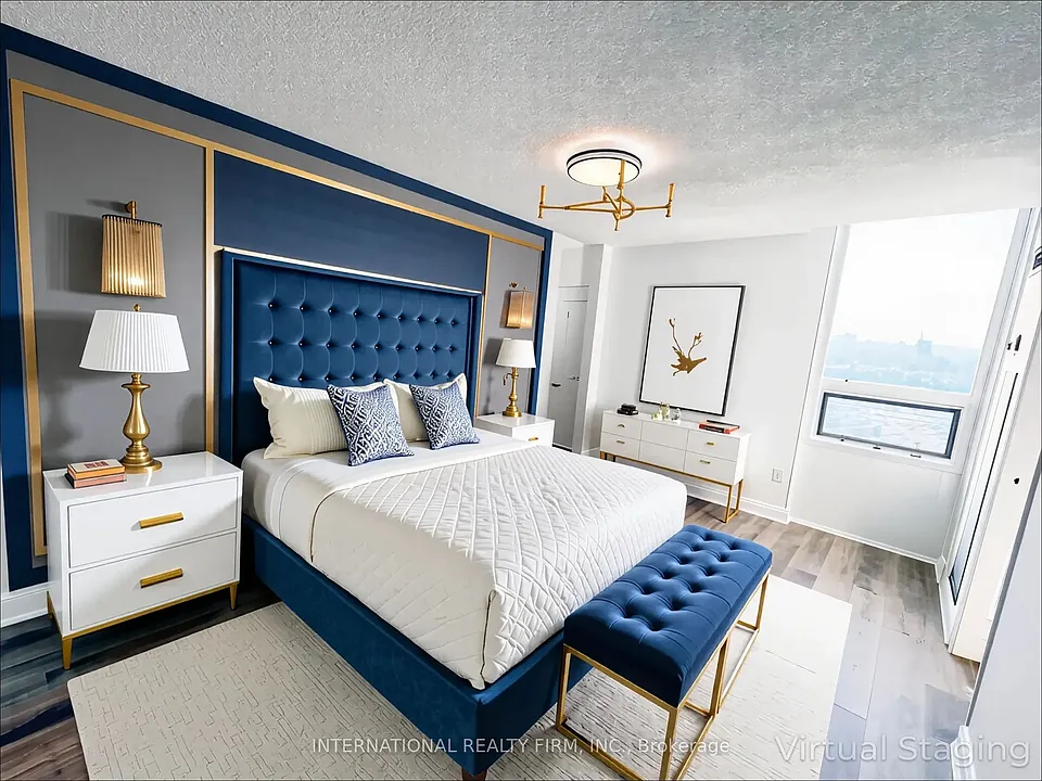 75 Graydon Hall Dr #Penthouse 03