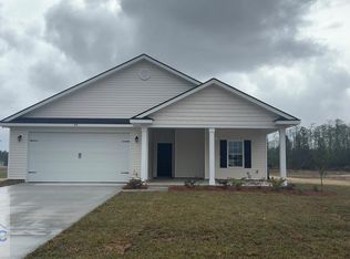 93 Freshwater Ln, Ludowici, GA 31316