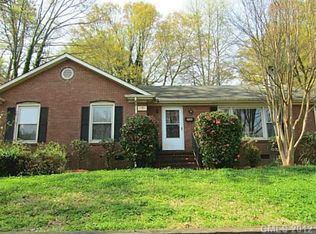 6512 Springfield Dr, Charlotte, NC 28212