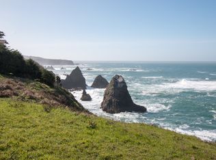 34325 Pacific Reefs Rd, Albion, CA 95410