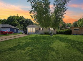 809 N Main St, Edgerton, WI 53534