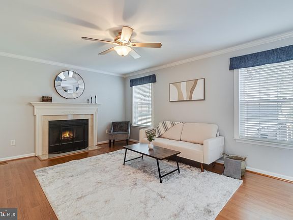 2nd image of 22140 Goldenrod Dr