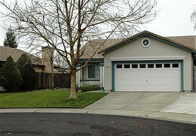 1st image of 303 Brimfield Ct