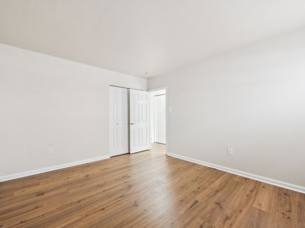 17 E Maple Ave APT 11