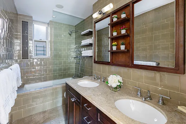 Sold by Brown Harris Stevens | media 4