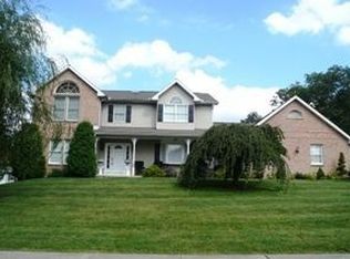 198 Wegman Rd, Reading, PA 19606