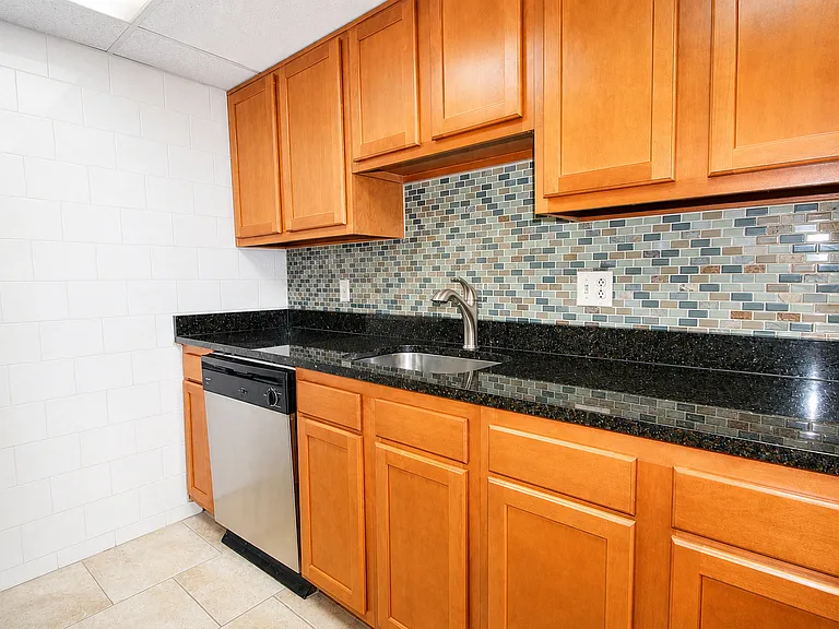 2-Bed/2-Bath