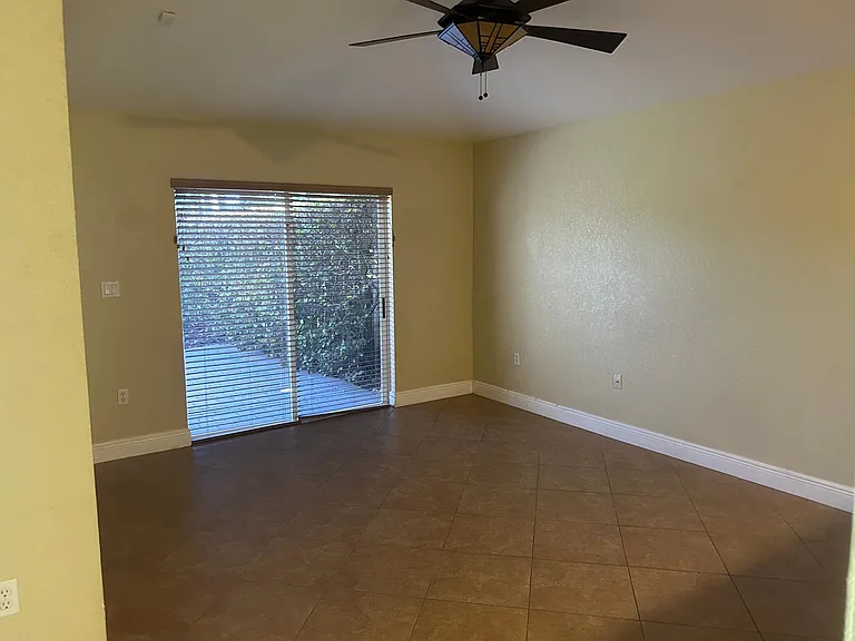 20929 SW 90th Pl — Photo 5