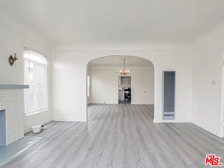 109 S Berendo St #2 — Photo 7
