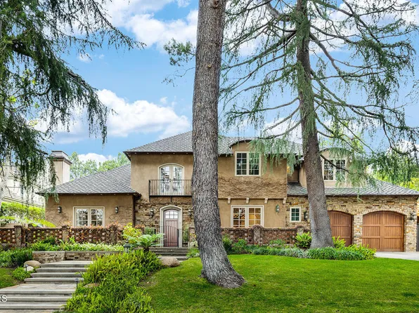 1925 Tondolea Ln, La Canada Flintridge, CA 91011