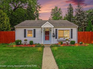 2715 Marion Ave, Lansing, MI 48910