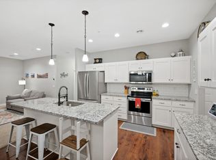 7356 Kalland Cir NE #7356, Albertville, MN 55301