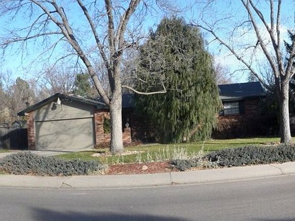2nd image of 2430 19th Ave