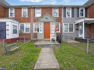 1004 Niagara Rd, Camden, NJ 08104