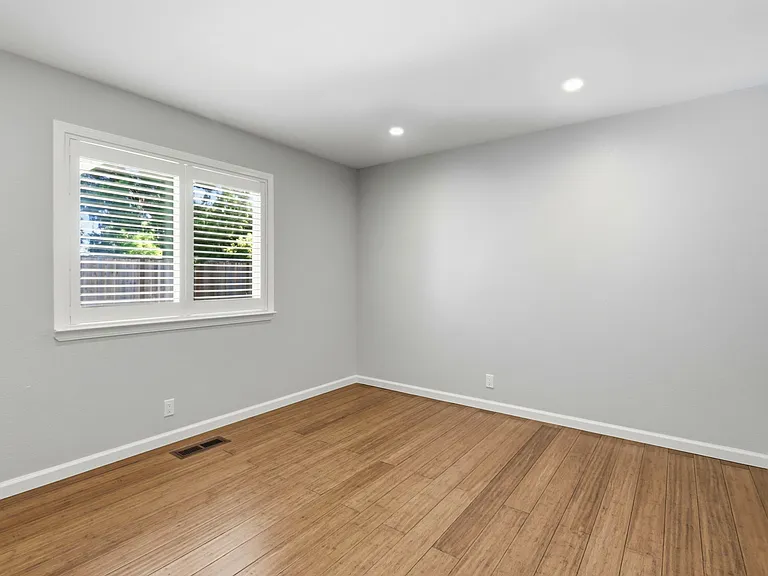 19397 Eric Dr — Photo 21