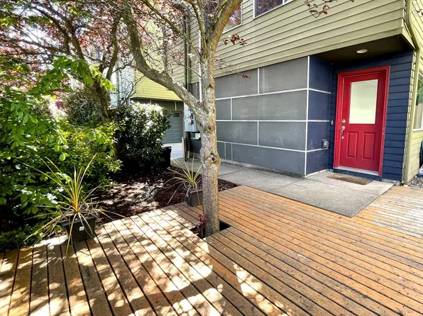 4771 35th Ave S Unit A, Seattle, WA 98118
