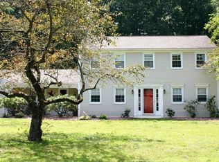 48 Oakland St, Wilbraham, MA 01095