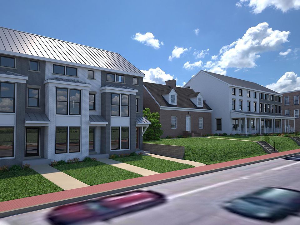 2nd image of 226 W South St
