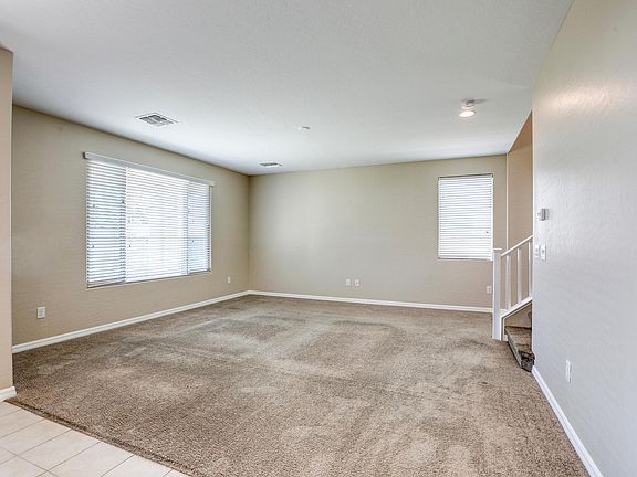 4th image of 64 Berneri Dr