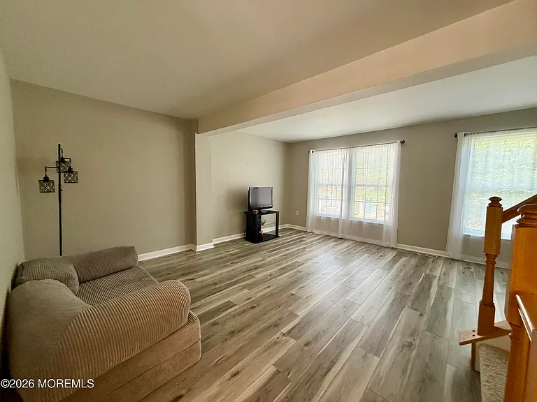 28 Abby Rd — Photo 9