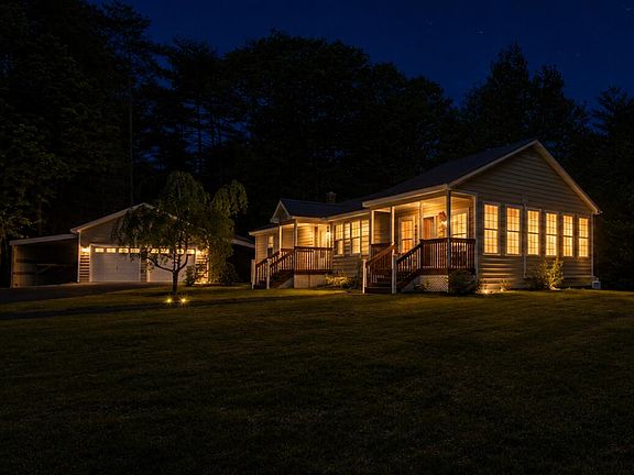 3rd image of 694 River Road