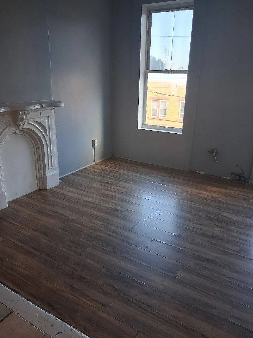 2 bed, 1000 sqft, $1,400 — Photo 4