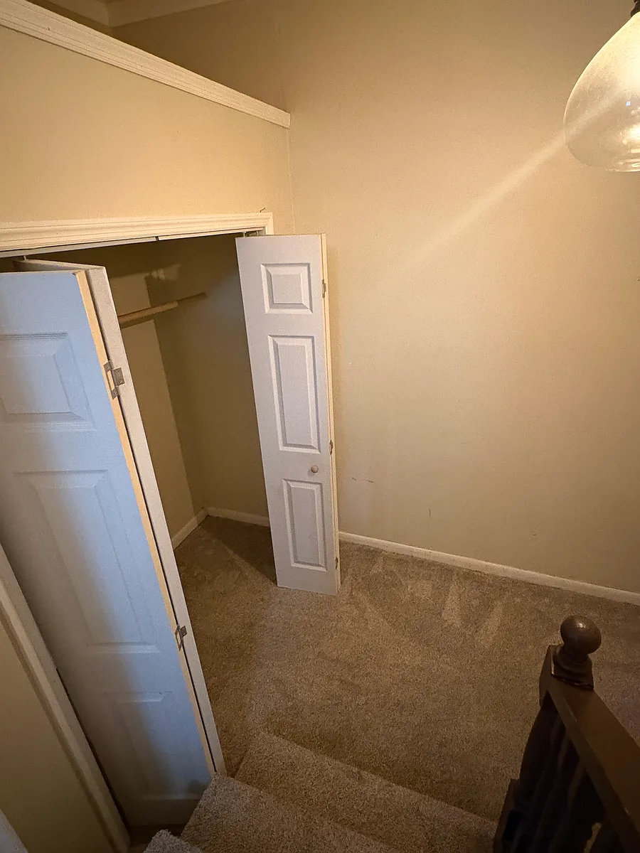 Building Photo - 6955 Bostick Dr